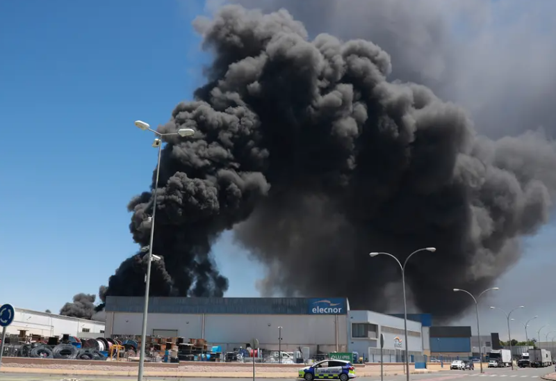 Chemical Plant Explosion Near Seville